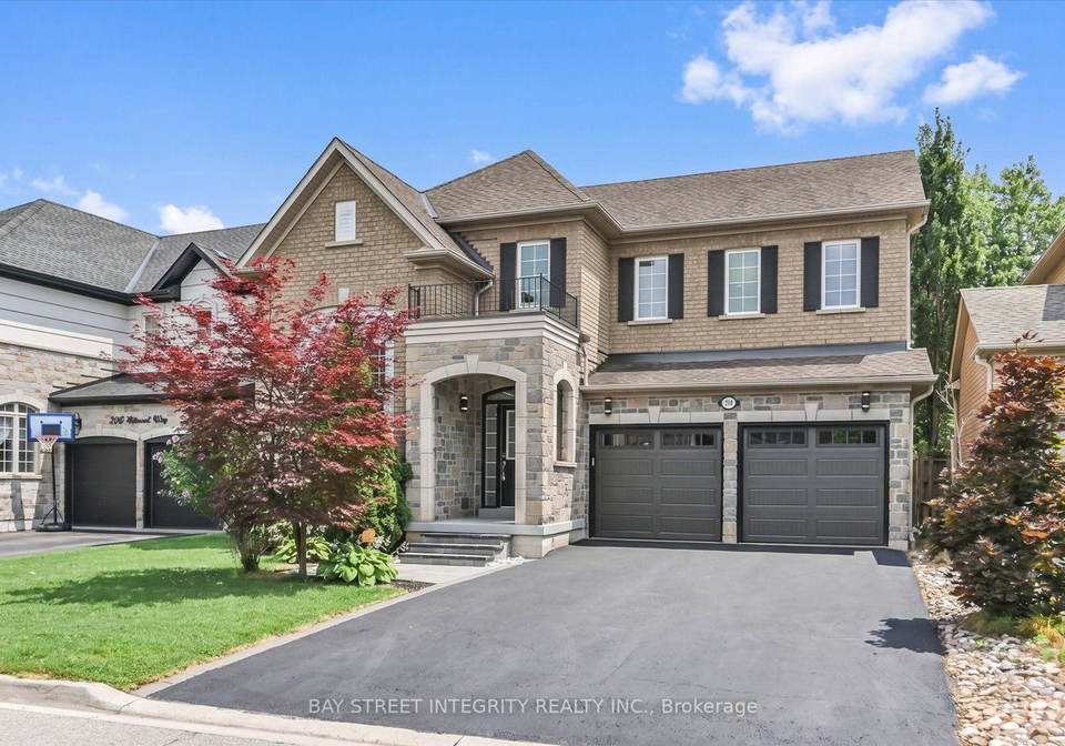 210-milkweed-way-oakville-ontario-w13669808
