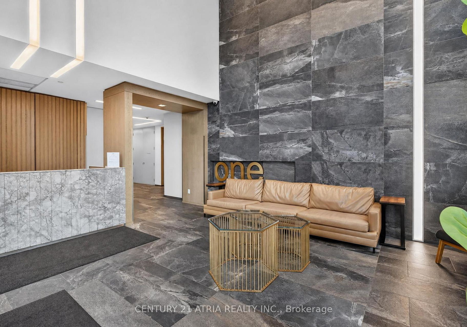 20-thomas-riley-road-toronto-etobicoke-ontario-w13670046