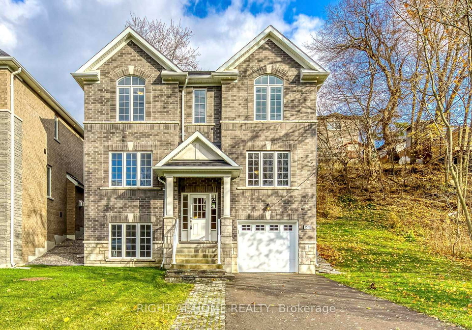 2575-islington-avenue-toronto-etobicoke-ontario-w13670062
