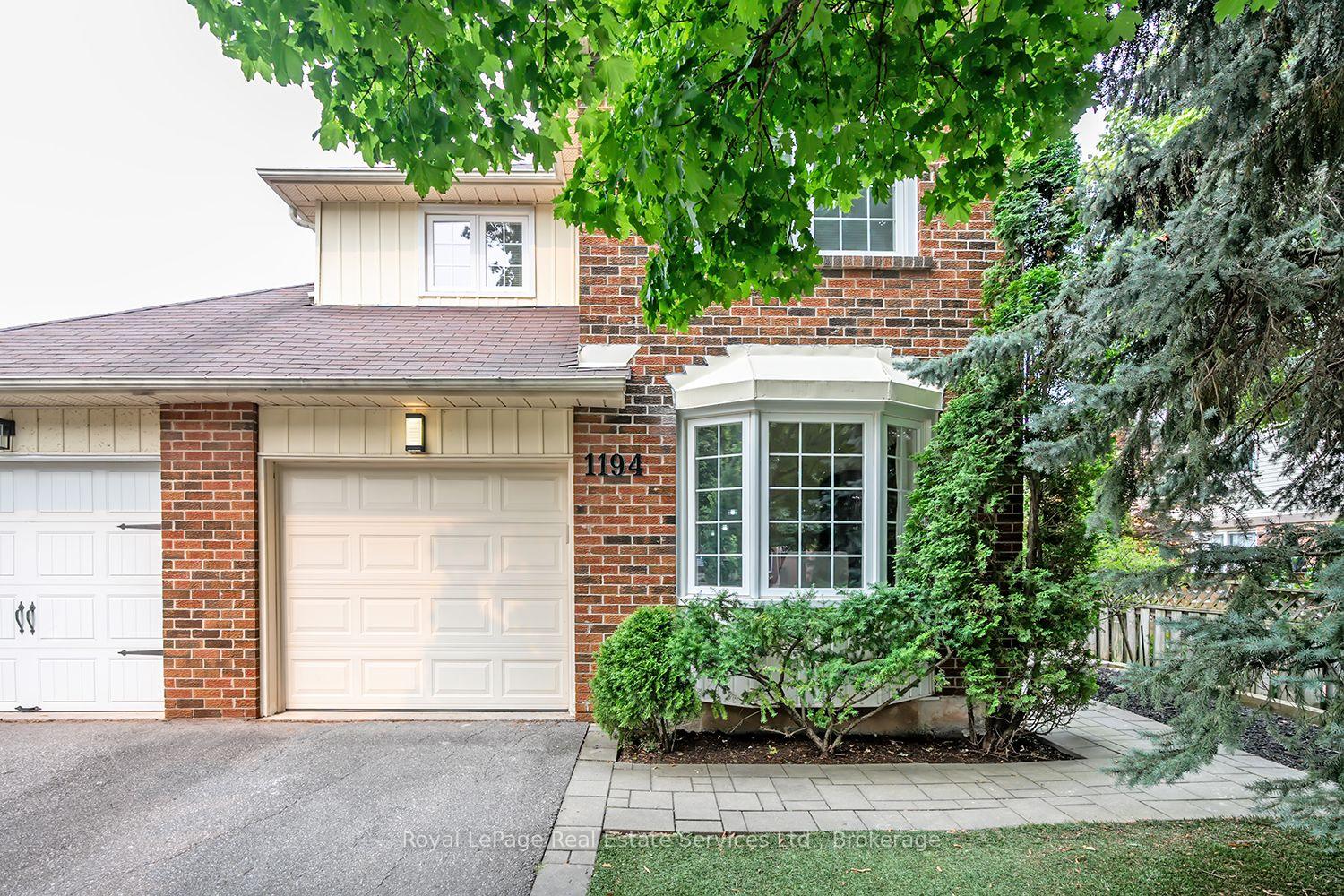 1194-potters-wheel-crescent-oakville-ontario-w13670228