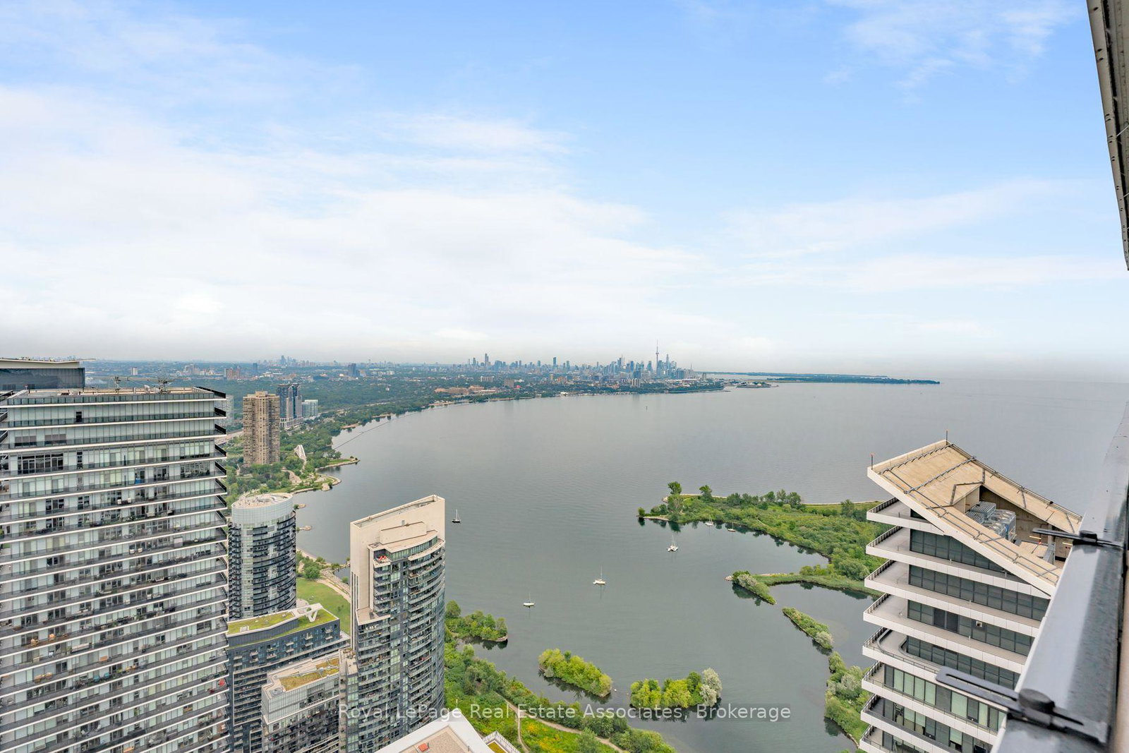 30-shore-breeze-drive-toronto-etobicoke-ontario-w13670324