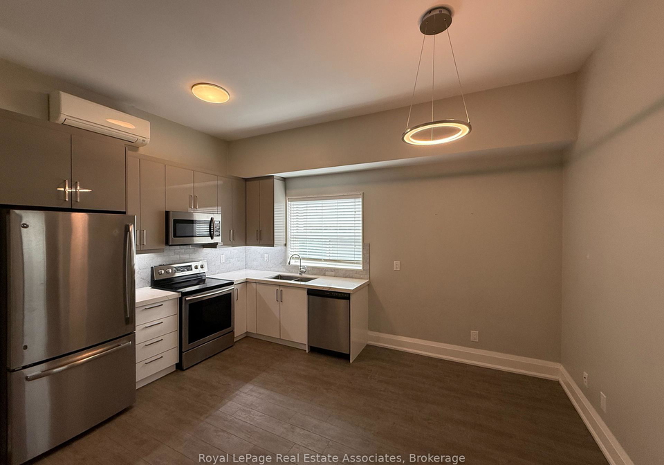 2548-eglinton-avenue-w-toronto-toronto-ontario-w13670370