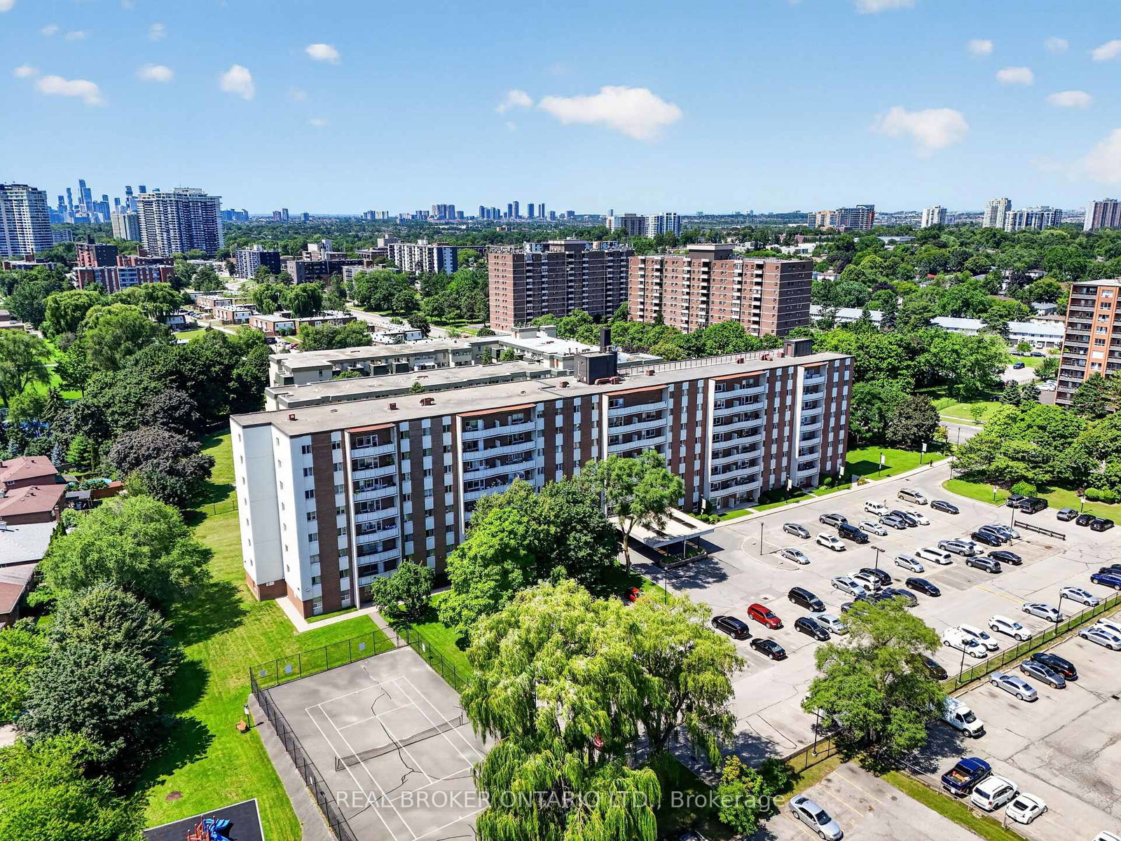 1660-bloor-street-mississauga-ontario-w13670448