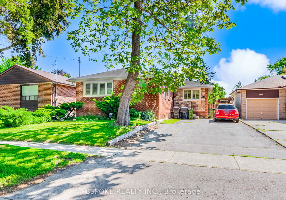 252-thistle-down-boulevard-toronto-etobicoke-ontario-w13670488