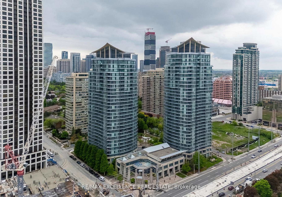 33-elm-drive-mississauga-ontario-w13670544