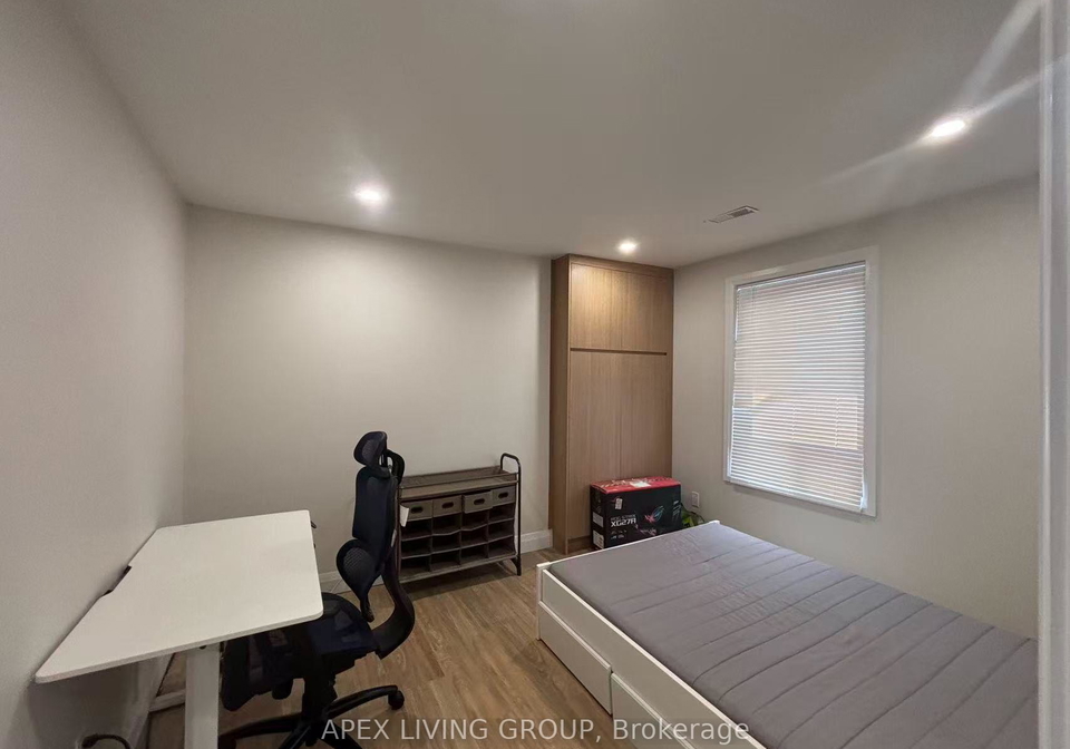 10-mimico-avenue-toronto-etobicoke-ontario-w13670616