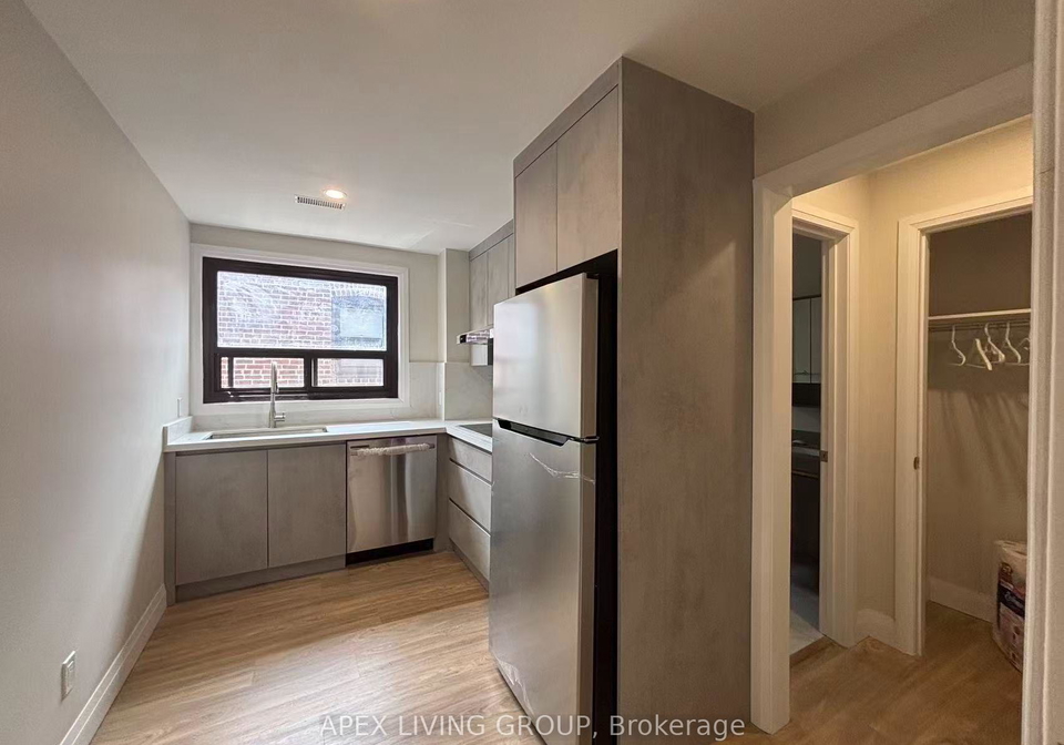 10-mimico-avenue-toronto-etobicoke-ontario-w13670616