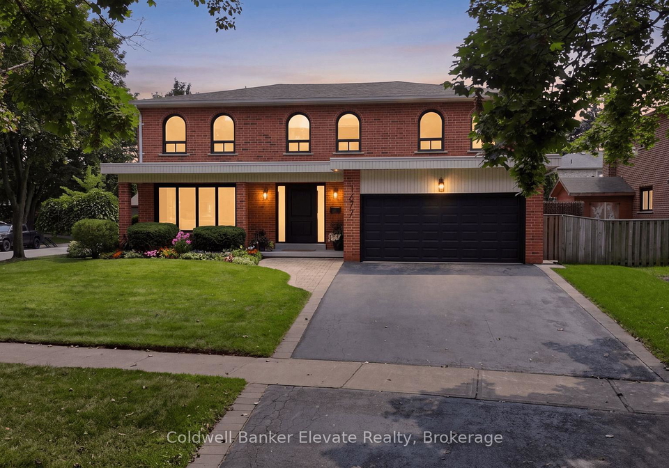 1677-sherwood-forrest-circle-mississauga-ontario-w13670754