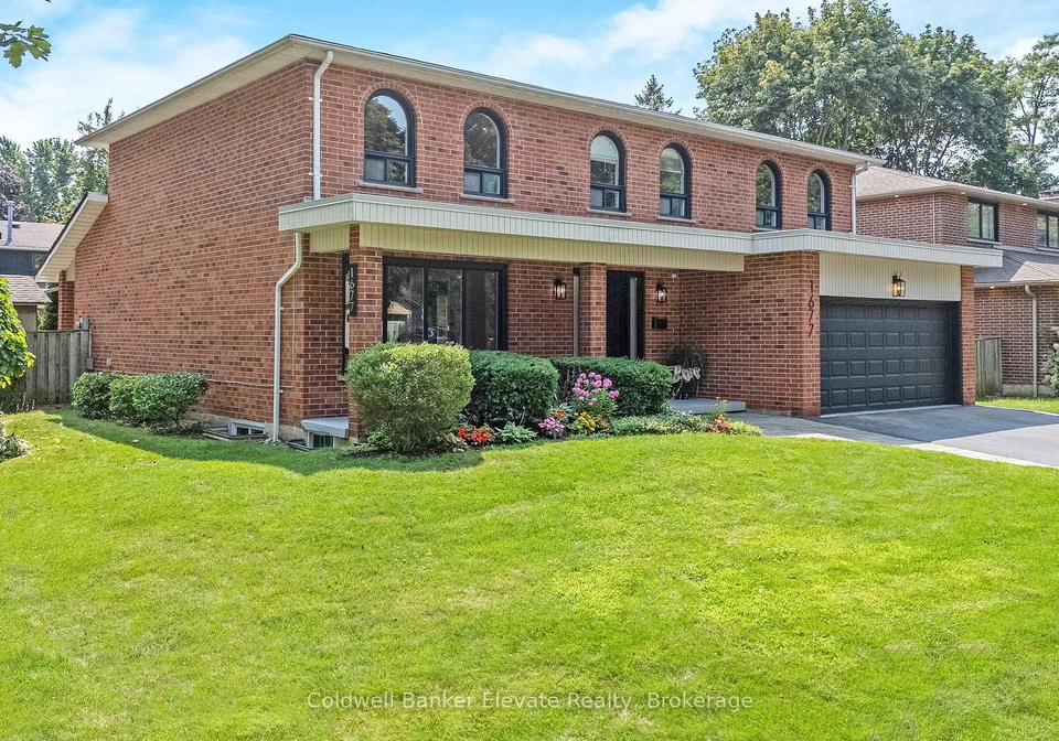 1677-sherwood-forrest-circle-mississauga-ontario-w13670754