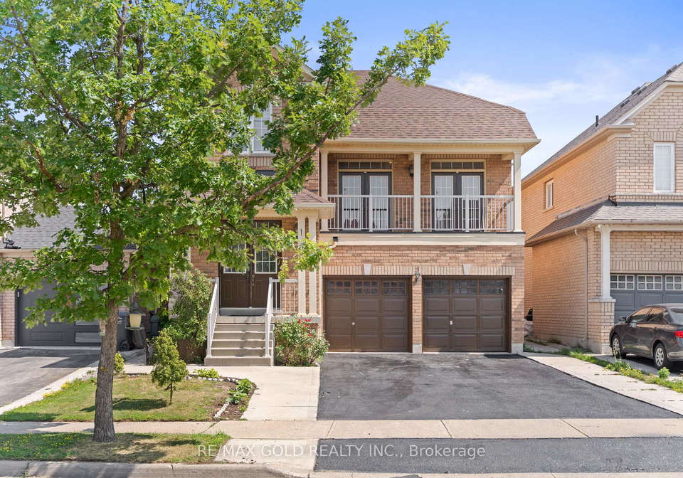 3-tan-lane-brampton-ontario-w13670914