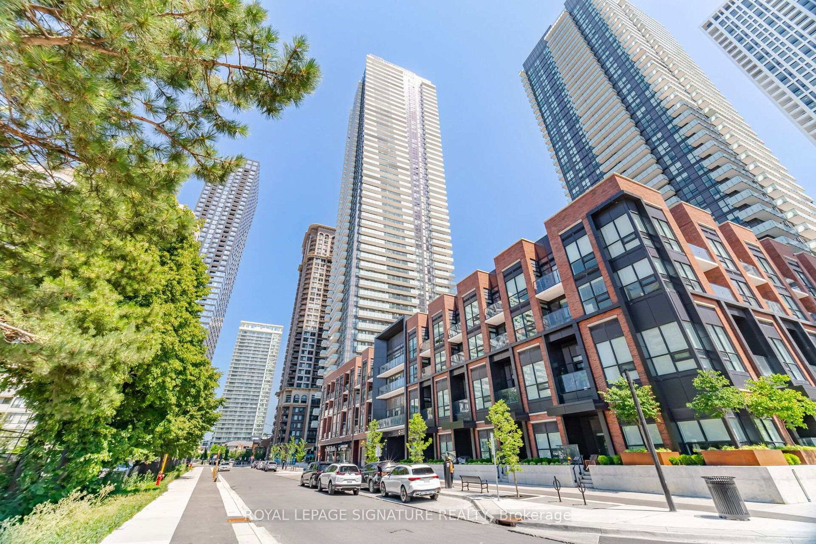 430-square-one-drive-mississauga-ontario-w13670988