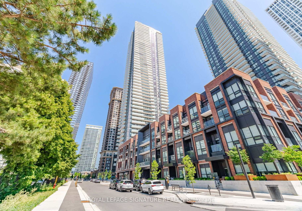 430-square-one-drive-mississauga-ontario-w13670988