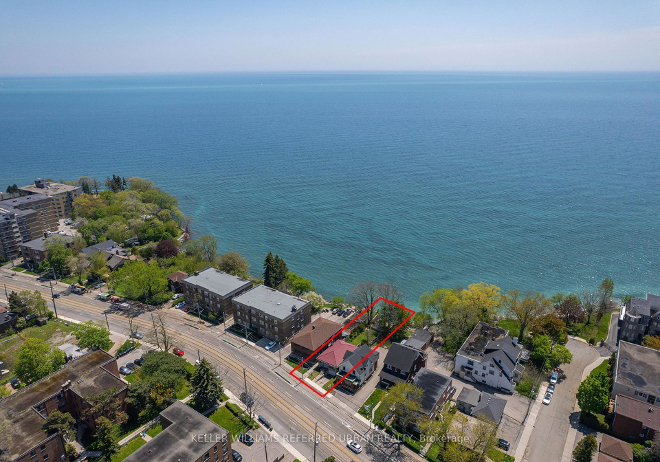 2703-lake-shore-boulevard-w-toronto-etobicoke-ontario-w13671000