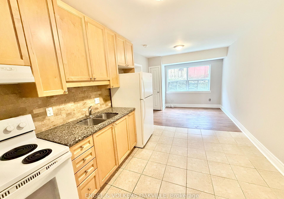 15-thirty-third-street-toronto-etobicoke-ontario-w13671054