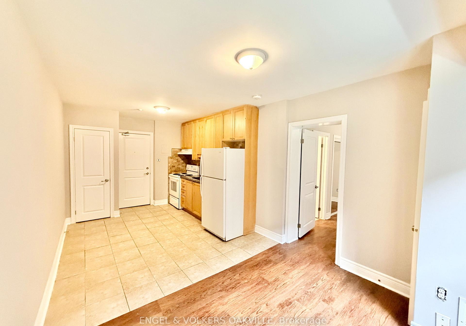 15-thirty-third-street-toronto-etobicoke-ontario-w13671054