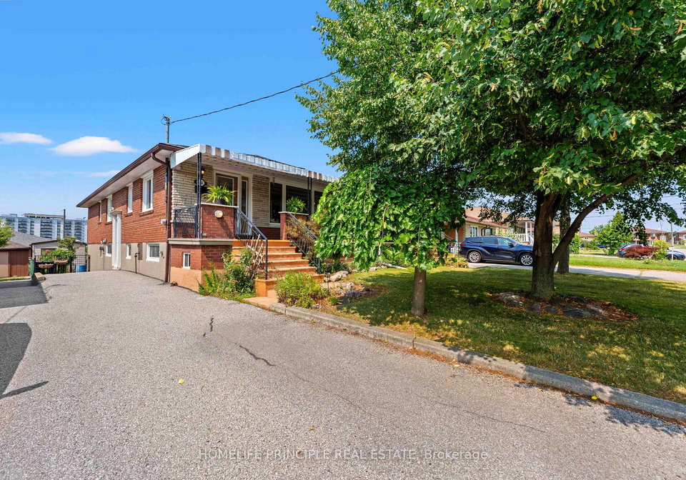 24-whitbread-crescent-toronto-york-ontario-w13671096