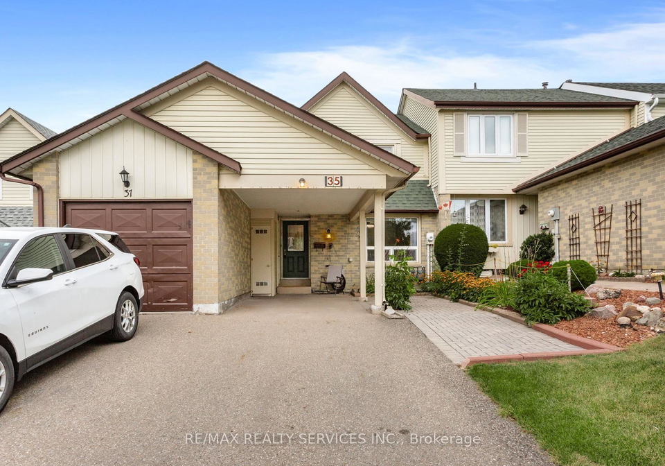 35-sparklett-crescent-brampton-ontario-w13671164