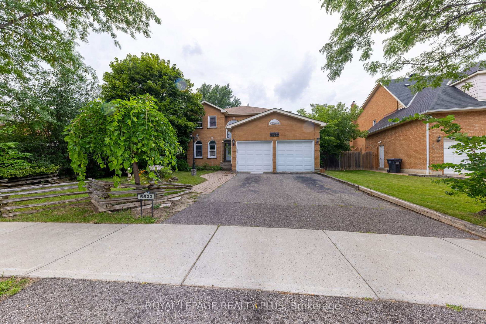 5523-edencroft-acres-mississauga-ontario-w13671242