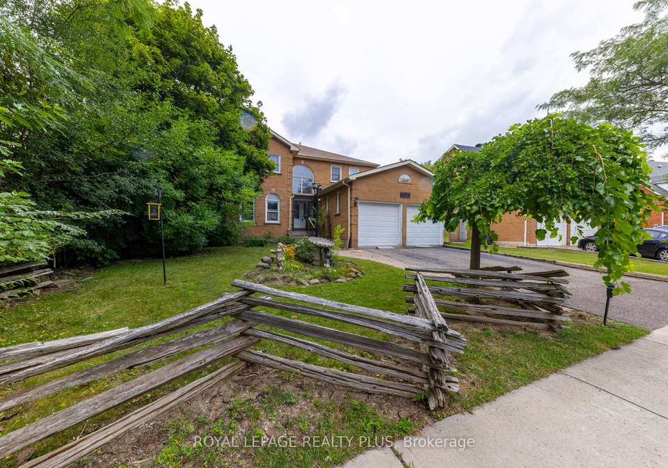 5523-edencroft-acres-mississauga-ontario-w13671242