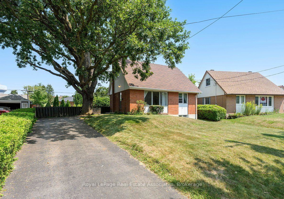 64-mcintyre-crescent-halton-hills-ontario-w13671336