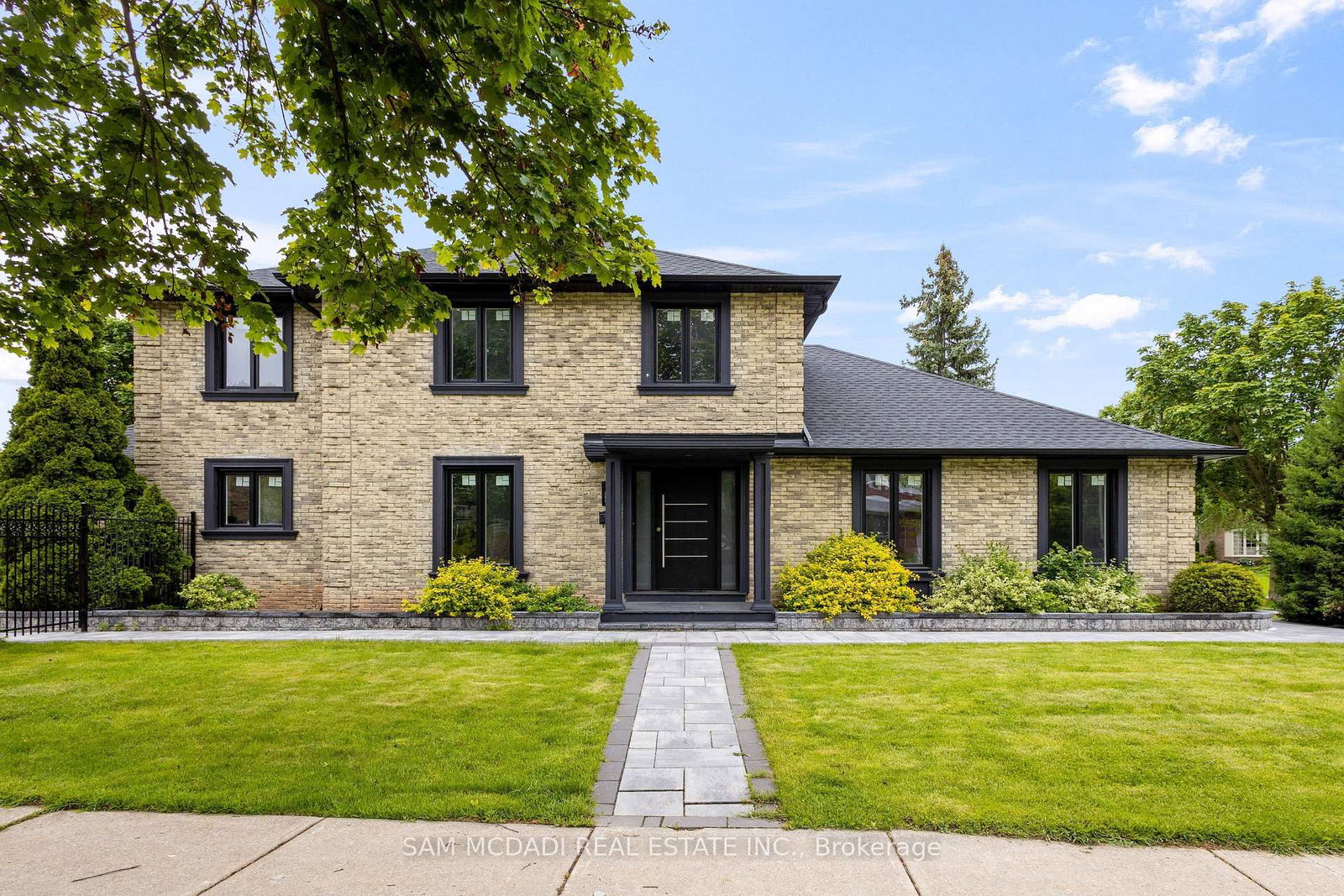 2535-robin-drive-mississauga-ontario-w13671394