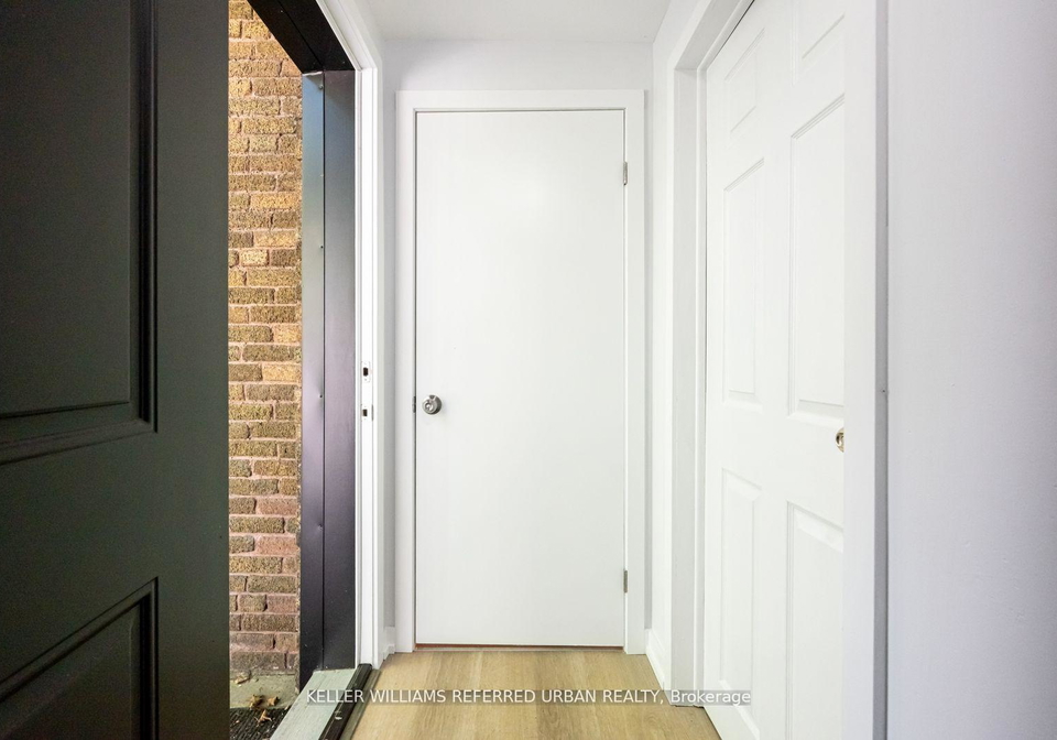 2556-lake-shore-boulevard-w-toronto-etobicoke-ontario-w13671550