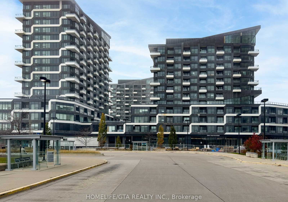 2481-taunton-road-oakville-ontario-w13671690