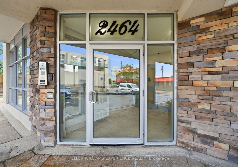 2464-weston-road-toronto-north-york-ontario-w13671754