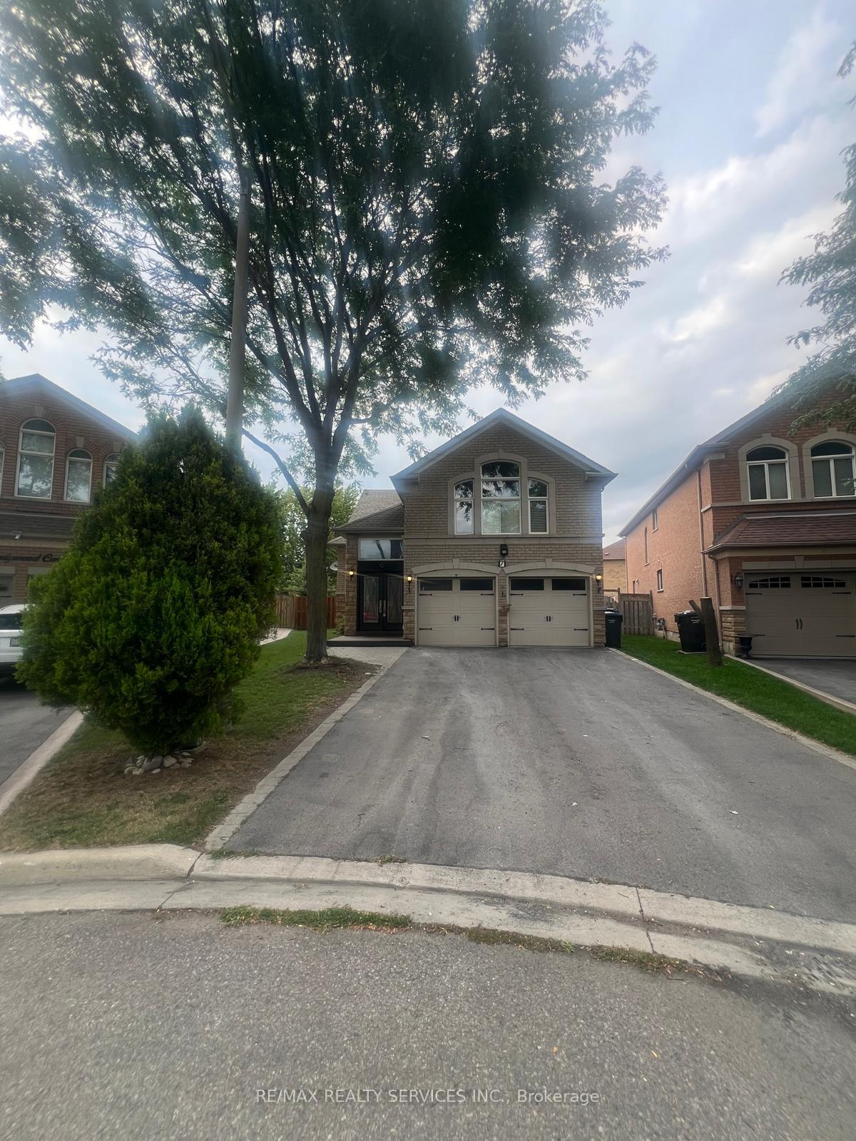 7-ladywood-court-brampton-ontario-w13671788
