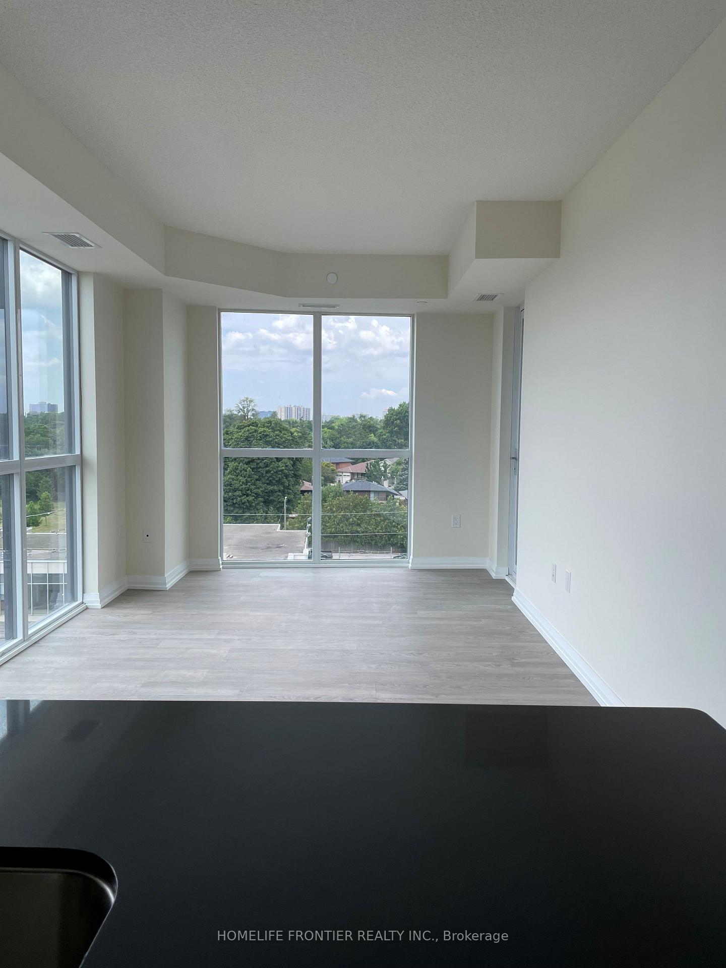 50-thomas-riley-road-nw-toronto-etobicoke-ontario-w13671890