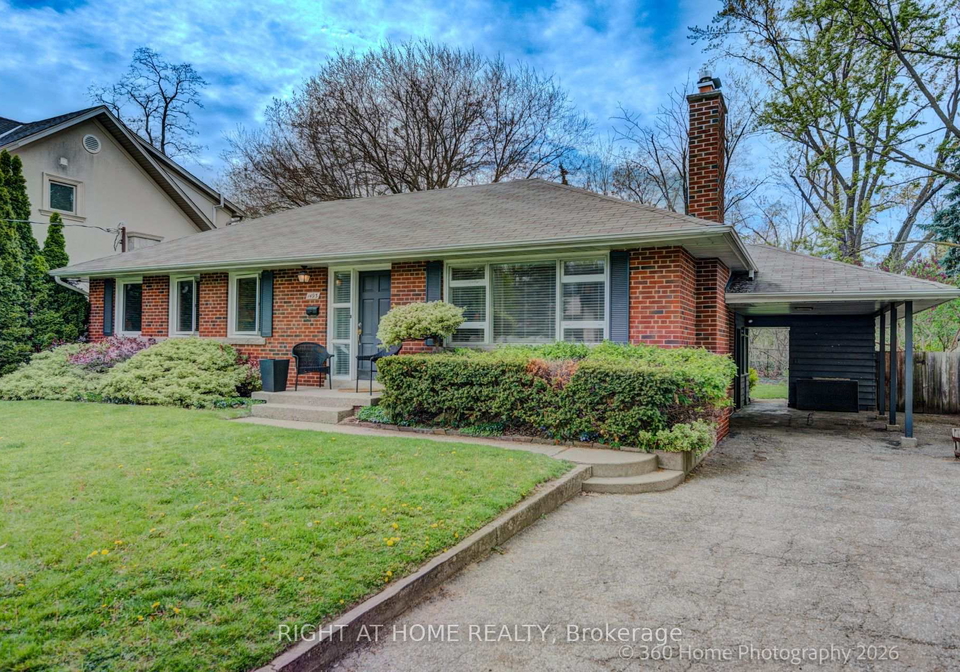 1493-constance-drive-oakville-ontario-w13672014