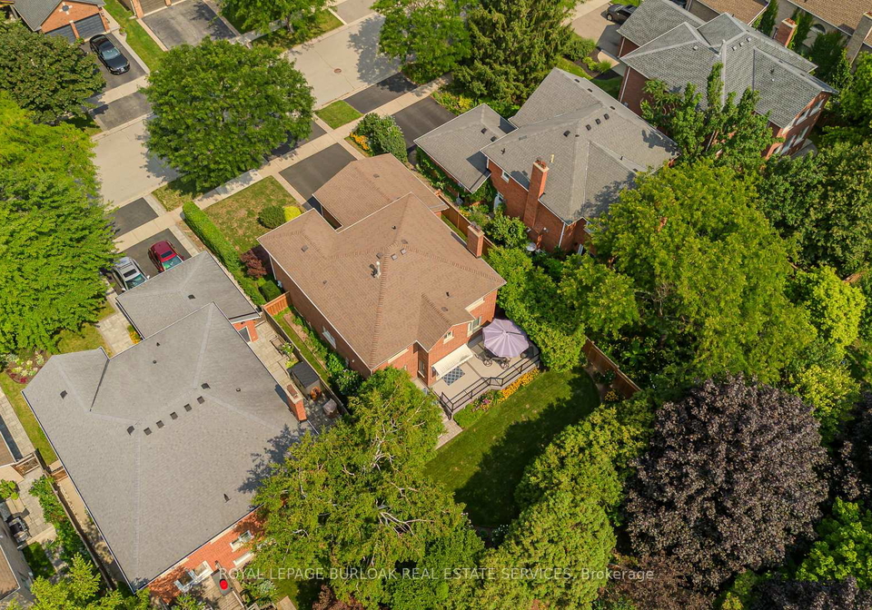 1238-sable-drive-burlington-ontario-w13672054