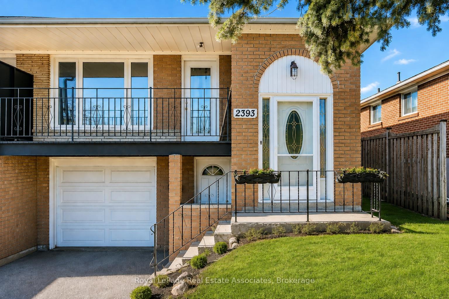 2393-whaley-drive-mississauga-ontario-w13672112