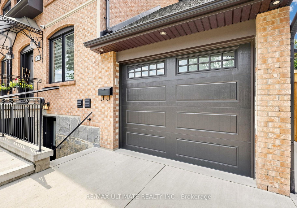 10-warbeck-place-toronto-etobicoke-ontario-w13672132