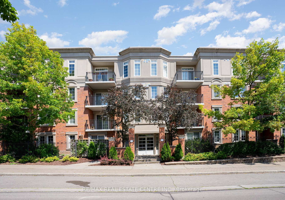 2301-parkhaven-boulevard-oakville-ontario-w13672134
