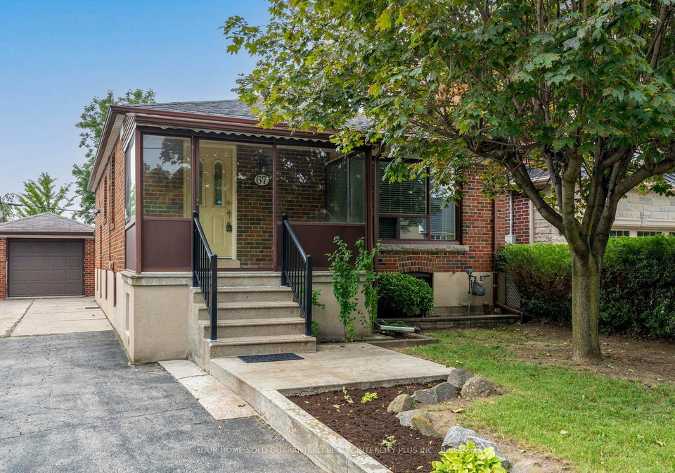67-bentworth-avenue-toronto-north-york-ontario-w13672344