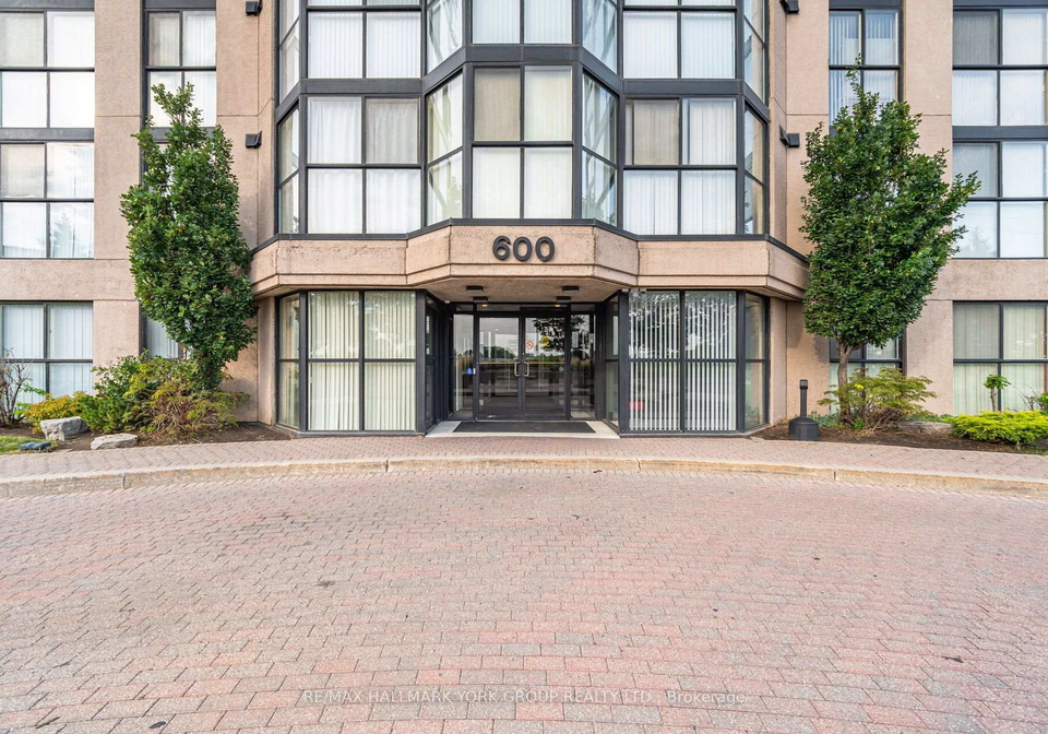 600-rexdale-boulevard-toronto-etobicoke-ontario-w13672410