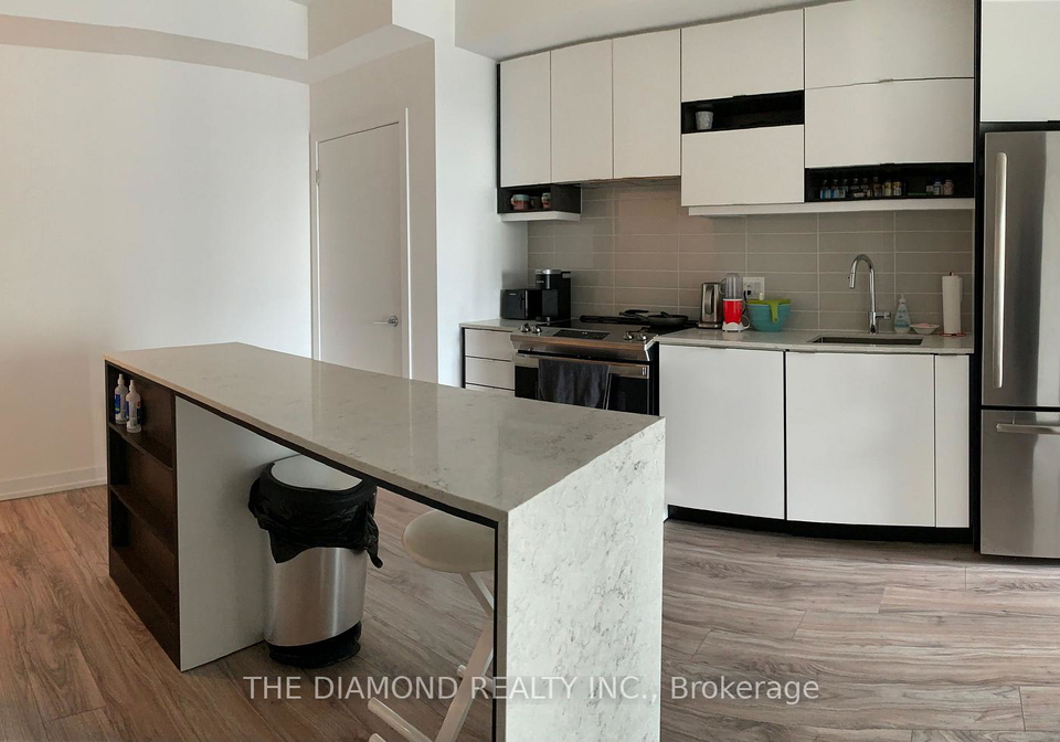 4065-confederation-parkway-mississauga-ontario-w13672428
