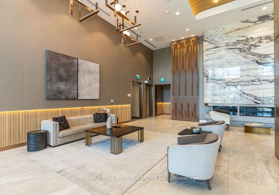 1100-sheppard-avenue-w-toronto-york-ontario-w13672456
