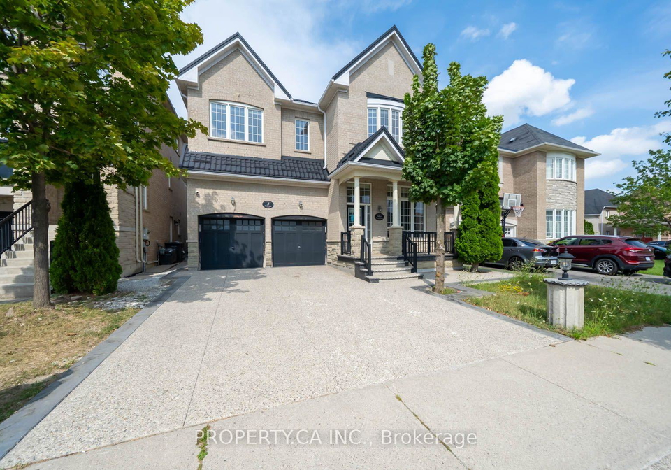 3-shortreed-grove-brampton-ontario-w13672716