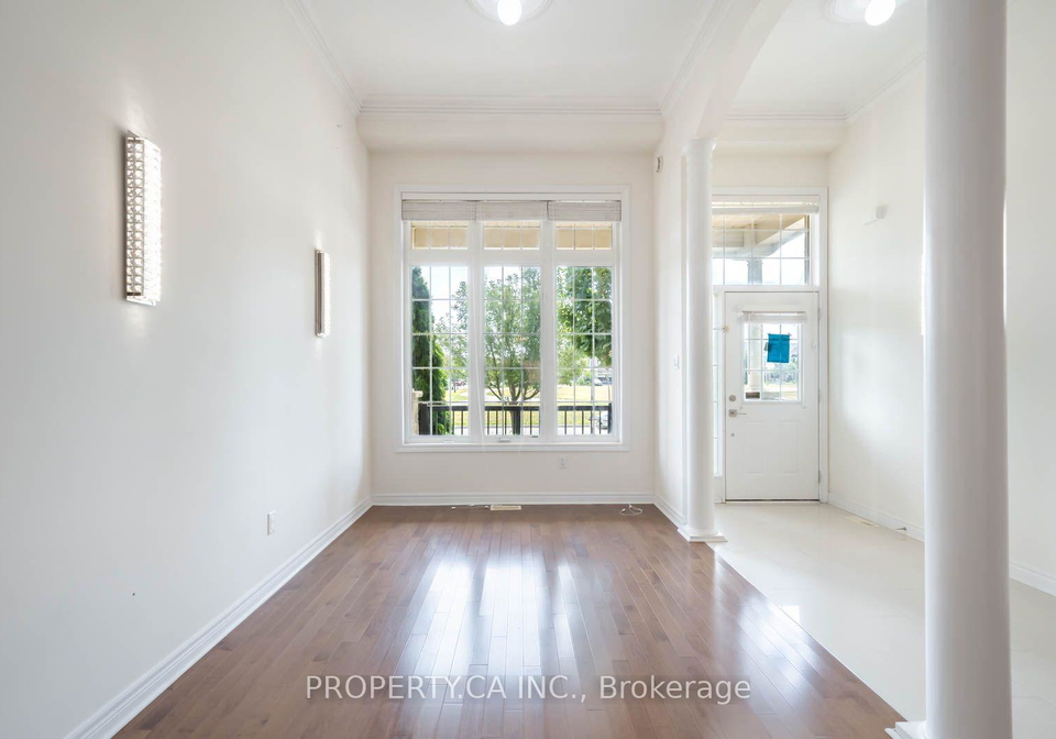 3-shortreed-grove-brampton-ontario-w13672716