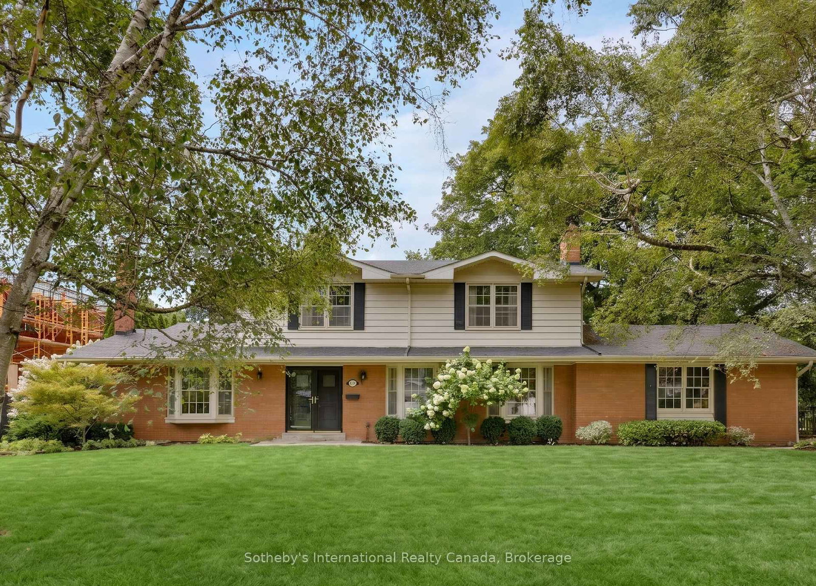 174-claxton-drive-oakville-ontario-w13672736