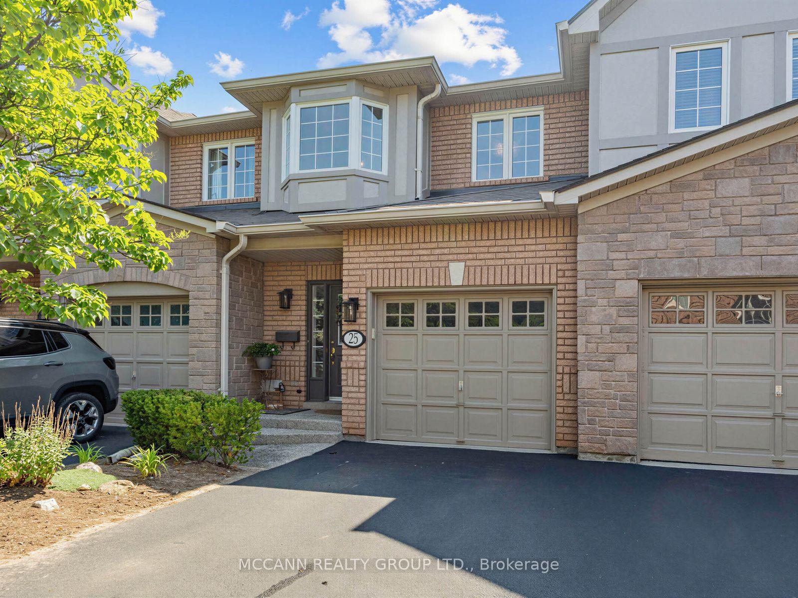 1050-grand-boulevard-oakville-ontario-w13672808