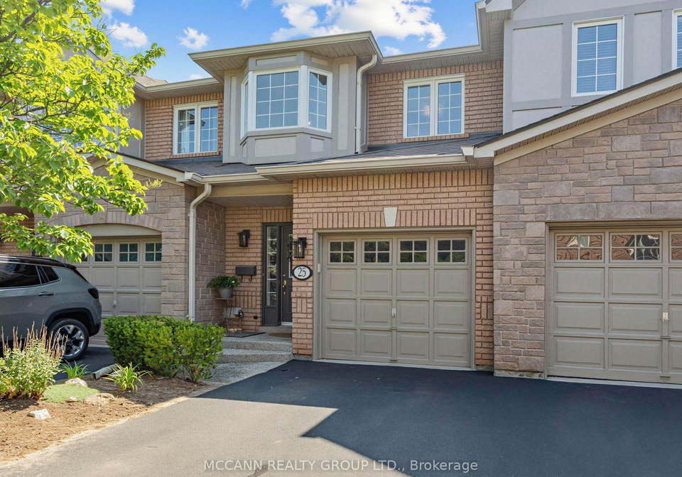 1050-grand-boulevard-oakville-ontario-w13672808