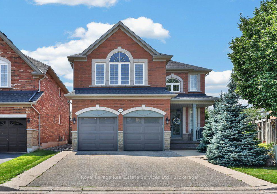 2070-willhaven-trail-oakville-ontario-w13672932