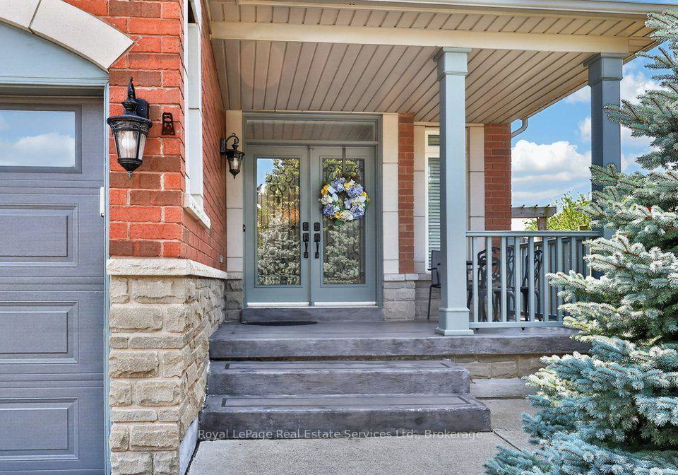 2070-willhaven-trail-oakville-ontario-w13672932