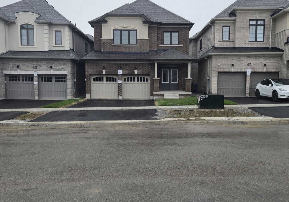 45-pembrook-street-caledon-ontario-w13673050