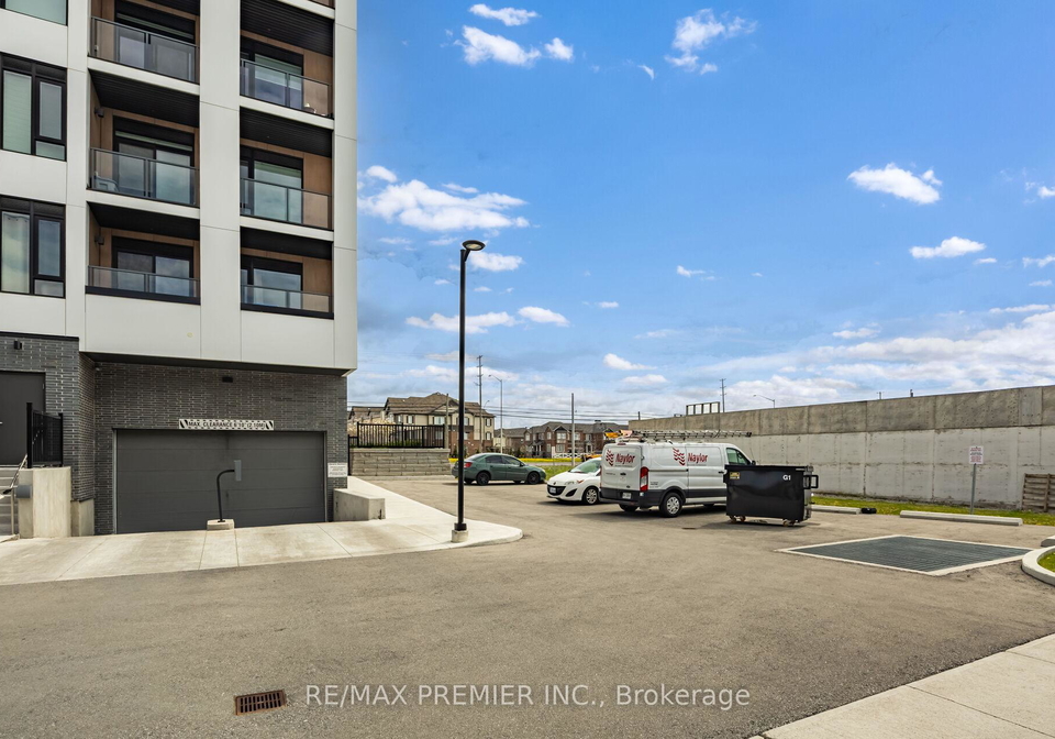 1440-clarriage-court-milton-ontario-w13673086