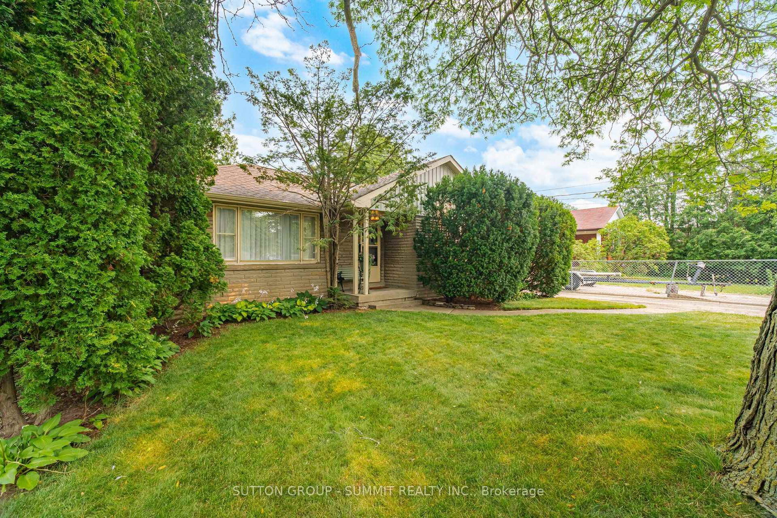 25-arch-road-mississauga-ontario-w13673294
