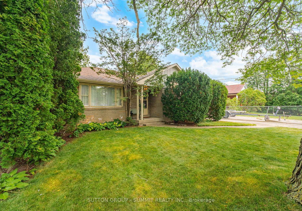 25-arch-road-mississauga-ontario-w13673294